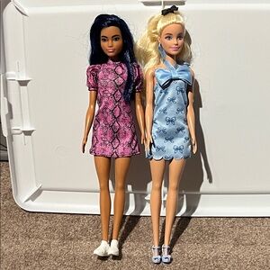 Barbie Fashionista Dolls # 143 & 237